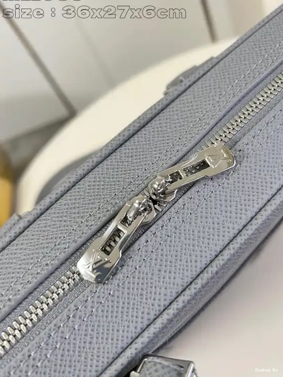 VUITTON LOUIS Documents Voyage-36.5*27.5*6CM Porte 0602